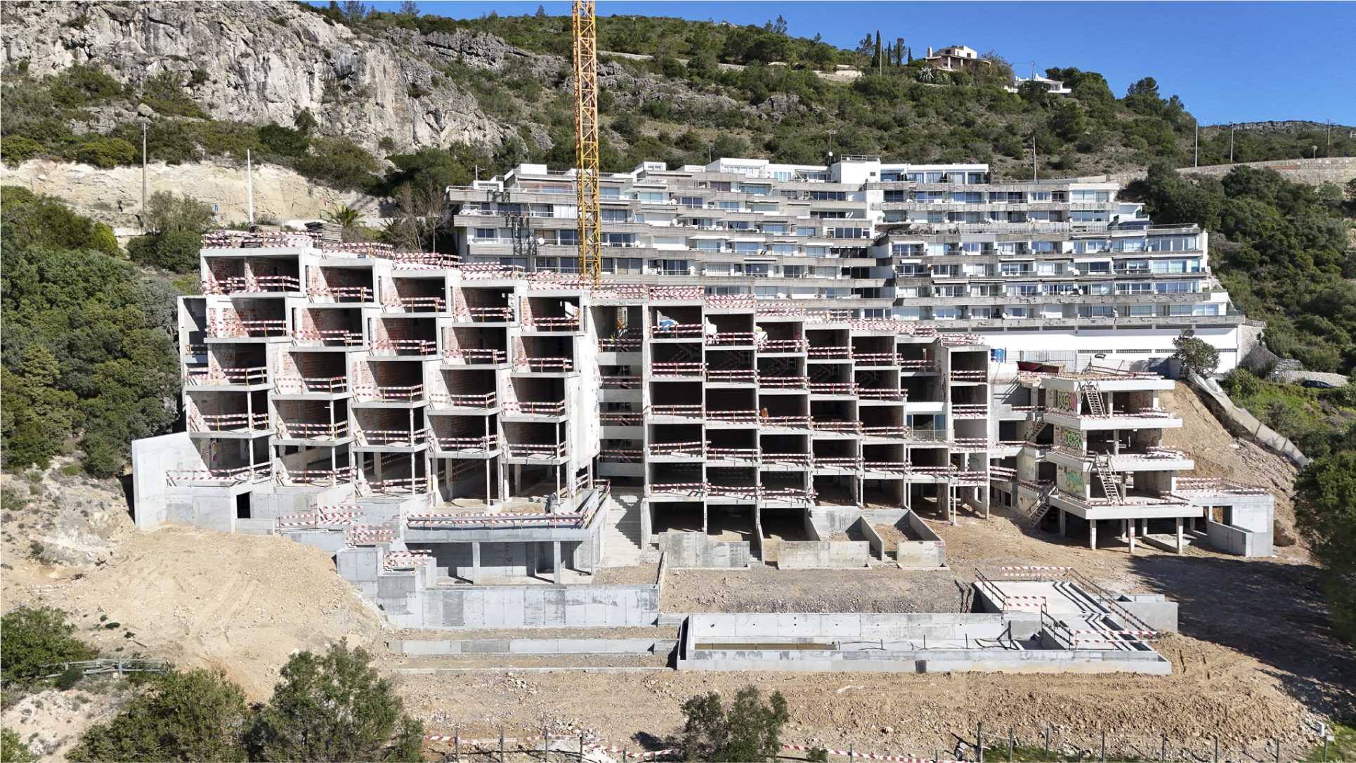 CONSIGNATION 2E PHASE LEGACY BY THE SEA